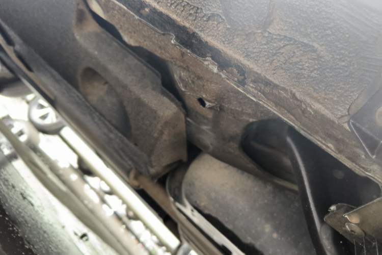 Used Hongqi HS5 2019 2.0T Smart Connect Flagship Edition Chassis Rear Left