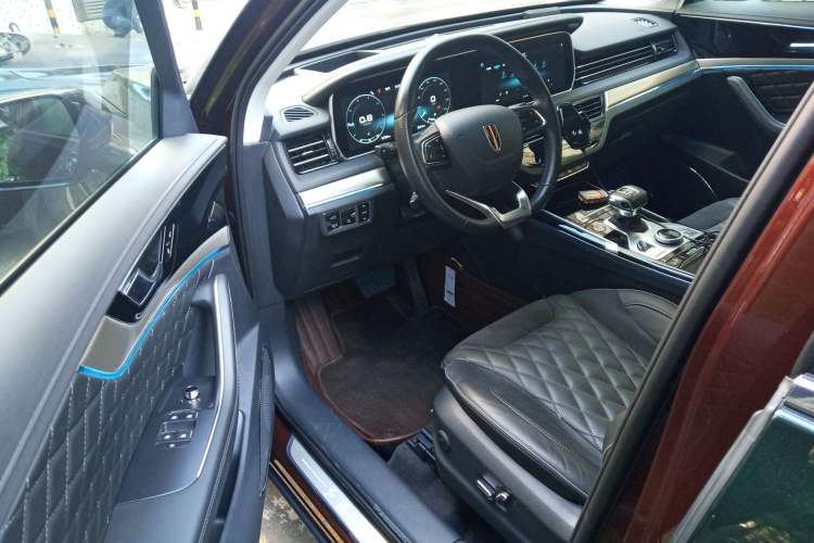 Used Hongqi HS5 2019 2.0T Smart Connect Flagship All-Wheel-Drive Version Driver Seat