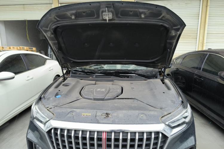Used Hongqi HS5 2019 2.0T Smart Connect Flagship Edition Engine Bay