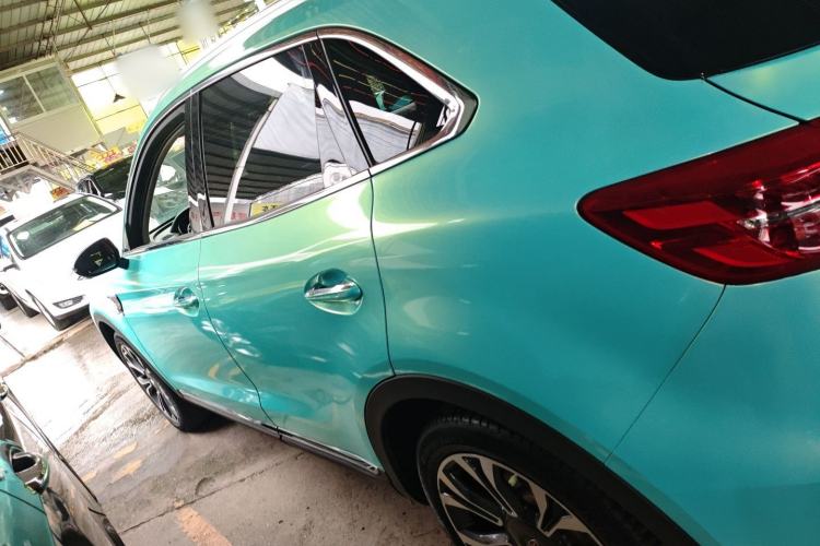 Used Hongqi HS5 2019 2.0T Smart Connect Flagship All-Wheel-Drive Version Exterior 3