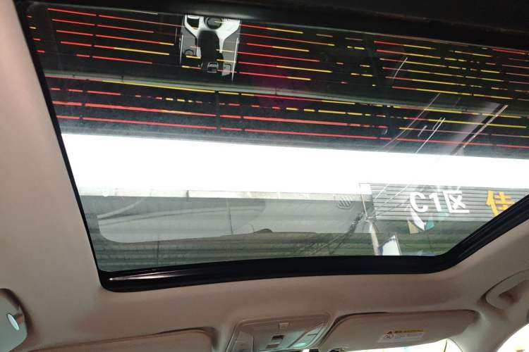 Used Hongqi HS5 2019 2.0T Smart Connect Flagship All-Wheel-Drive Version Headliner