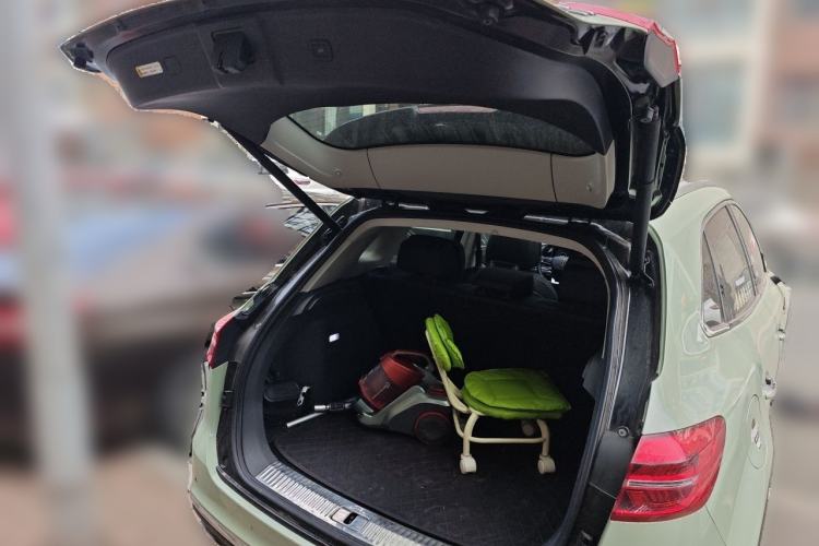 Used Hongqi HS5 2019 2.0T Smart Connect Flagship All-Wheel-Drive Version Trunk