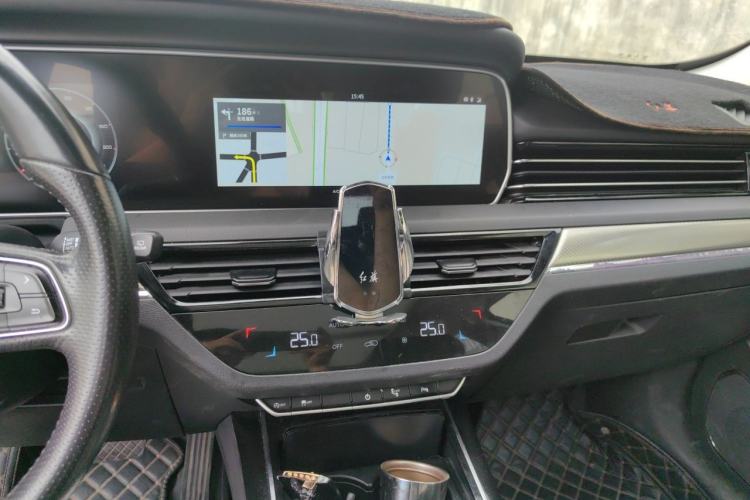 Used Hongqi HS5 2019 2.0T Smart Connect Flagship Edition Audio And AC Panel