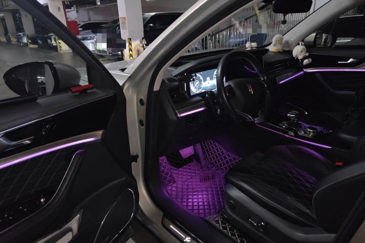 Used Hongqi HS5 2019 2.0T Smart Connect Flagship All-Wheel-Drive Version Driver Seat