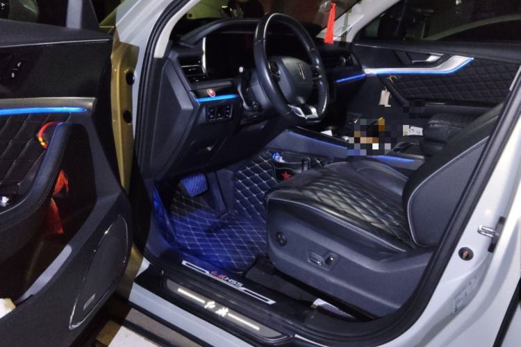 Used Hongqi HS5 2019 2.0T Smart Connect Flagship All-Wheel-Drive Version Driver Seat