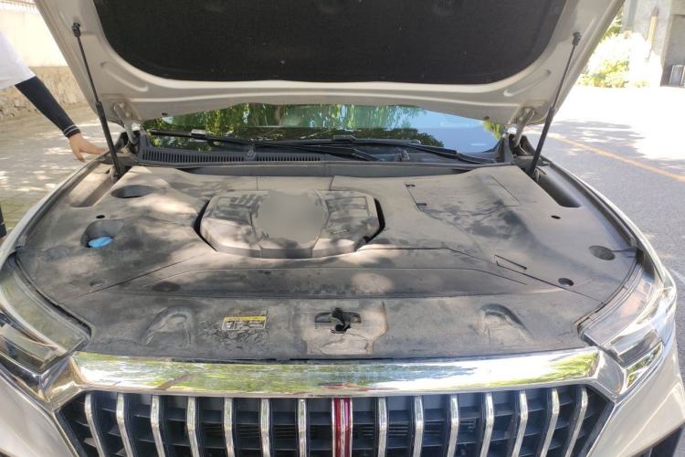 Used Hongqi HS5 2019 2.0T Smart Connect Flagship Edition Engine Bay