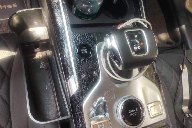 Used Hongqi HS5 2019 2.0T Smart Connect Flagship Edition Gear Lever