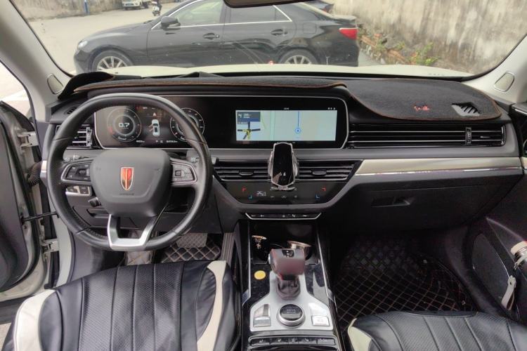 Used Hongqi HS5 2019 2.0T Smart Connect Flagship Edition Interior 2