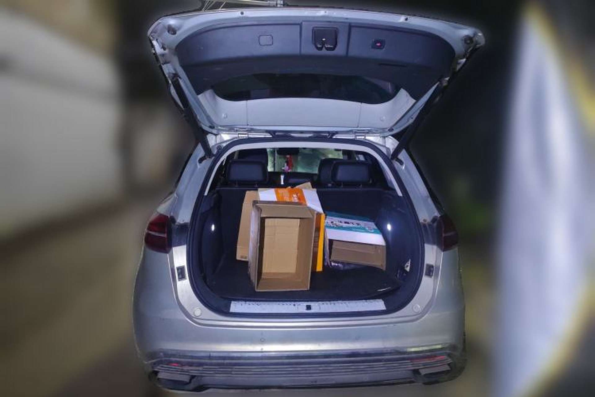 Used Hongqi HS5 2019 2.0T Smart Connect Flagship Edition Trunk