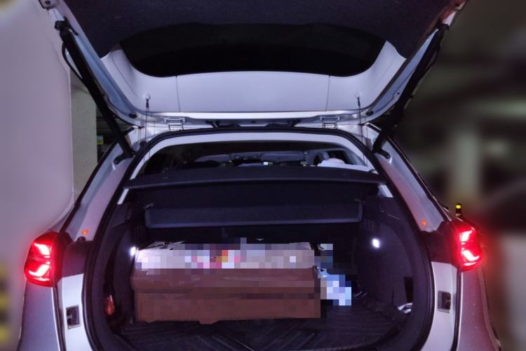 Used Hongqi HS5 2019 2.0T Smart Connect Flagship All-Wheel-Drive Version Trunk