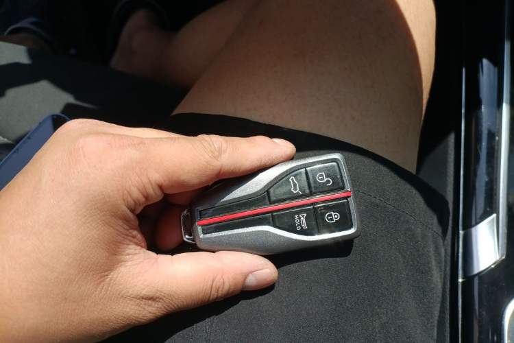 Used Hongqi HS5 2019 2.0T Smart Connect Flagship All-Wheel-Drive Version Vehicle Key