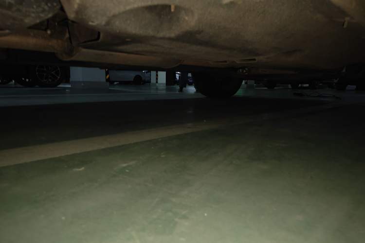 Used Hongqi HS5 2019 2.0T Smart Connect Flagship All-Wheel-Drive Version Chassis Rear Right