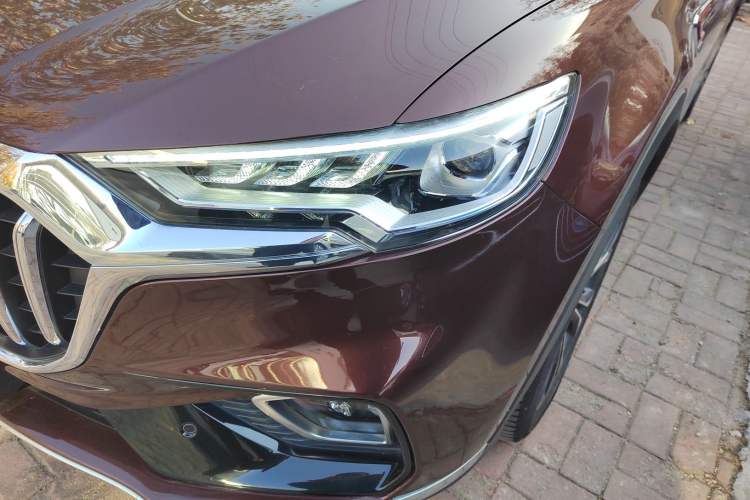 Used Hongqi HS5 2019 2.0T Smart Connect Flagship All-Wheel-Drive Version Left Front Headlight