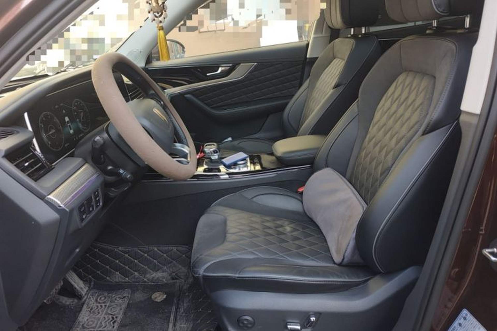 Used Hongqi HS5 2019 2.0T Smart Connect Flagship All-Wheel-Drive Version Left Front Seat