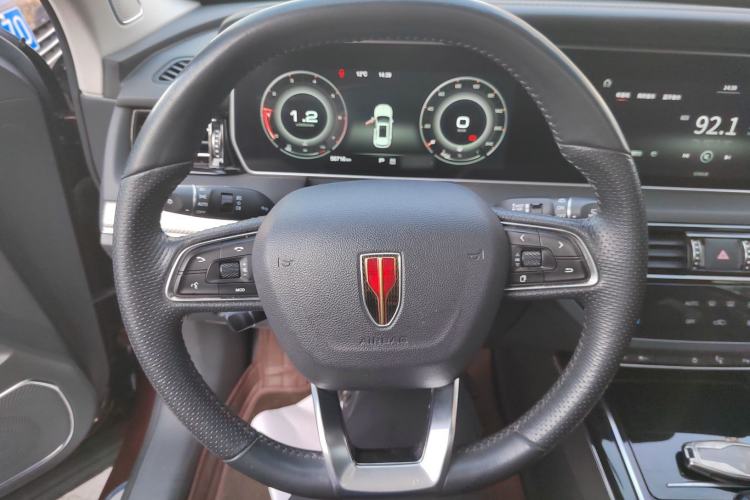 Used Hongqi HS5 2019 2.0T Smart Connect Flagship All-Wheel-Drive Version Steering Wheel