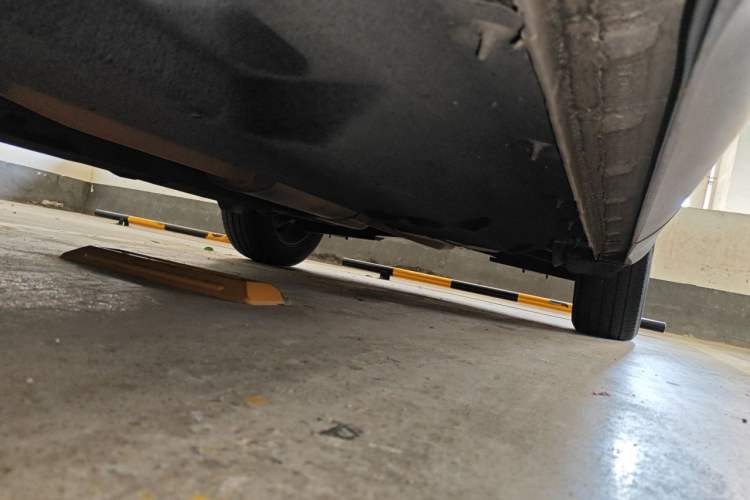 Used Hongqi HS5 2019 2.0T Smart Connect Flagship Edition Chassis Front Left