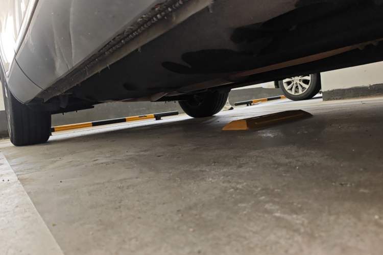Used Hongqi HS5 2019 2.0T Smart Connect Flagship Edition Chassis Front Right