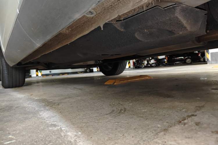 Used Hongqi HS5 2019 2.0T Smart Connect Flagship Edition Chassis Rear Left