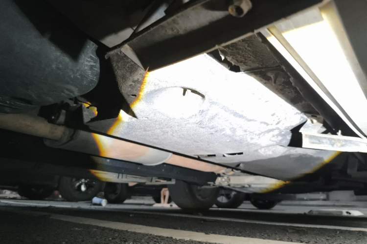 Used Hongqi HS5 2019 2.0T Smart Connect Flagship Edition Chassis Rear Right