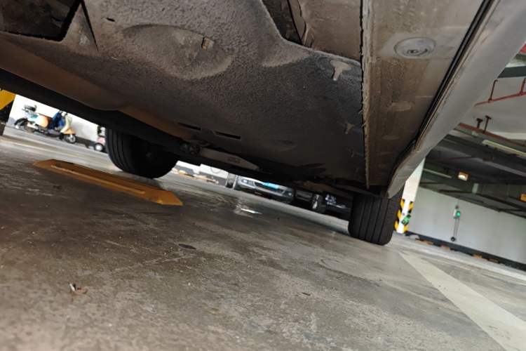 Used Hongqi HS5 2019 2.0T Smart Connect Flagship Edition Chassis Rear Right