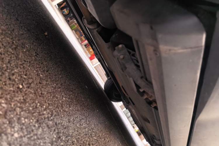 Used Hongqi HS5 2019 2.0T Smart Connect Flagship Edition Chassis Rear Right