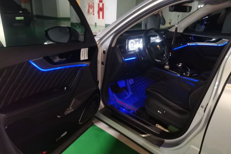 Used Hongqi HS5 2019 2.0T Smart Connect Flagship All-Wheel-Drive Version Driver Seat