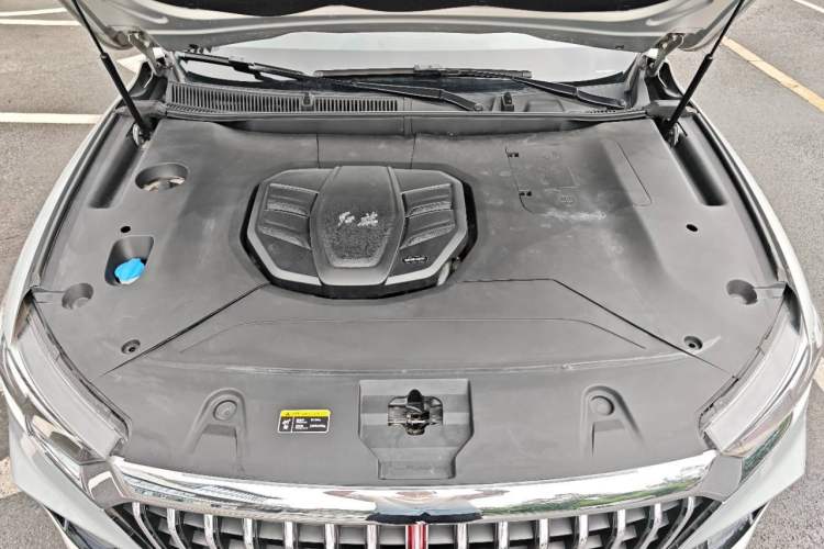 Used Hongqi HS5 2019 2.0T Smart Connect Flagship Edition Engine Bay