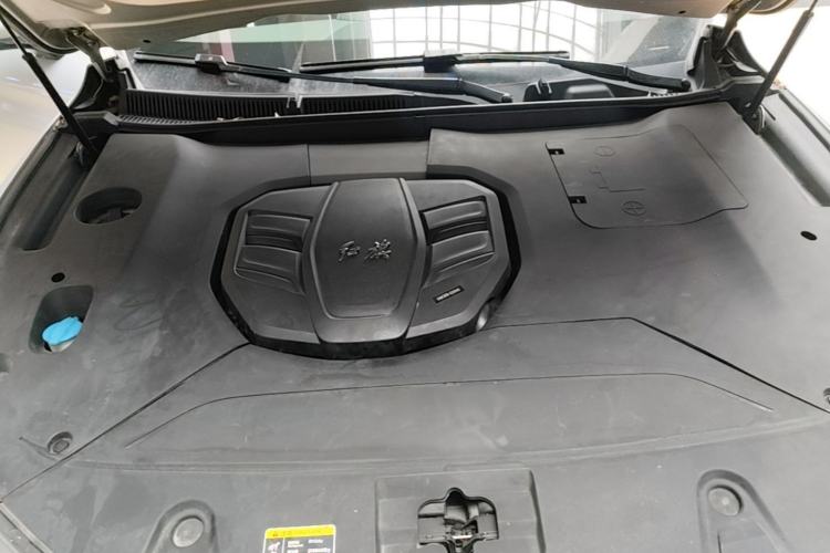 Used Hongqi HS5 2019 2.0T Smart Connect Flagship Edition Engine Bay