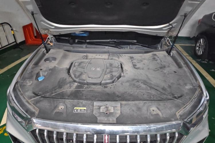 Used Hongqi HS5 2019 2.0T Smart Connect Flagship All-Wheel-Drive Version Engine Bay