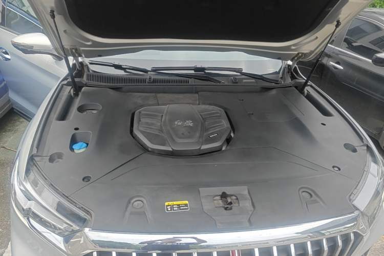 Used Hongqi HS5 2019 2.0T Smart Connect Flagship Edition Engine Bay