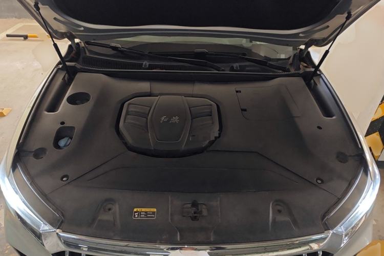 Used Hongqi HS5 2019 2.0T Smart Connect Flagship Edition Engine Bay