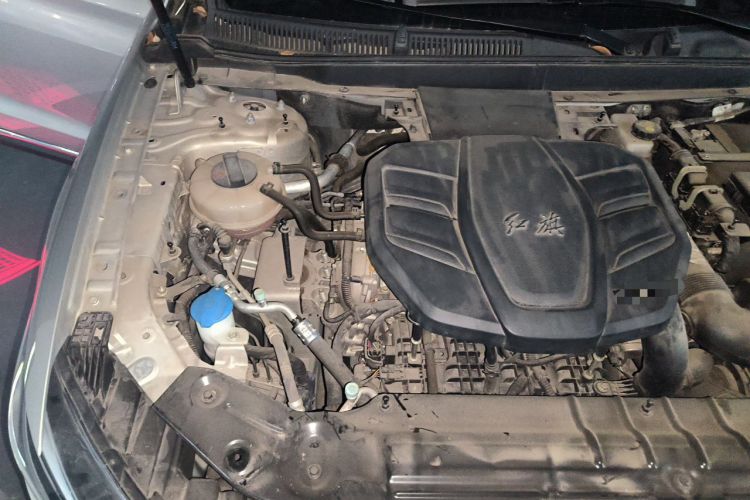 Used Hongqi HS5 2019 2.0T Smart Connect Flagship Edition Engine Bay Right