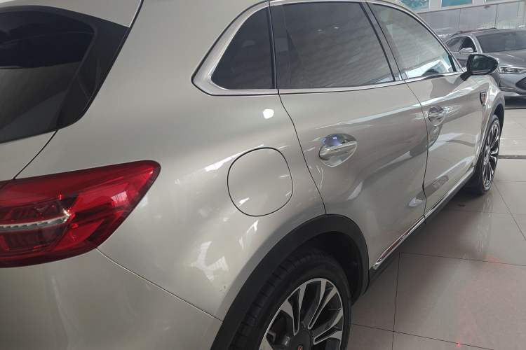 Used Hongqi HS5 2019 2.0T Smart Connect Flagship All-Wheel-Drive Version Exterior 3