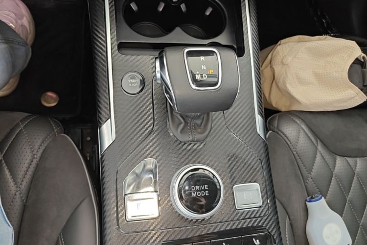 Used Hongqi HS5 2019 2.0T Smart Connect Flagship All-Wheel-Drive Version Gear Lever