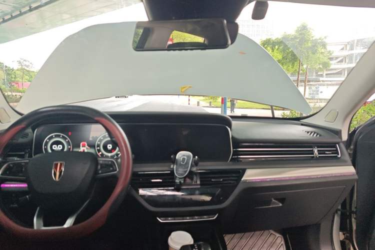 Used Hongqi HS5 2019 2.0T Smart Connect Flagship All-Wheel-Drive Version Headliner