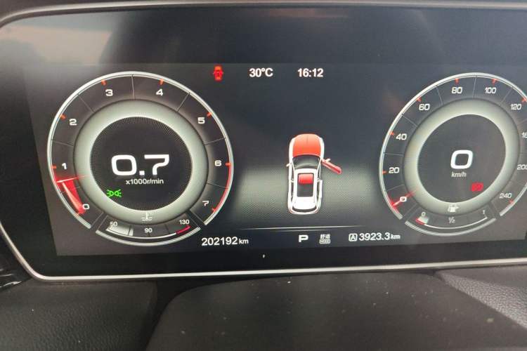 Used Hongqi HS5 2019 2.0T Smart Connect Flagship All-Wheel-Drive Version Instrument Cluster