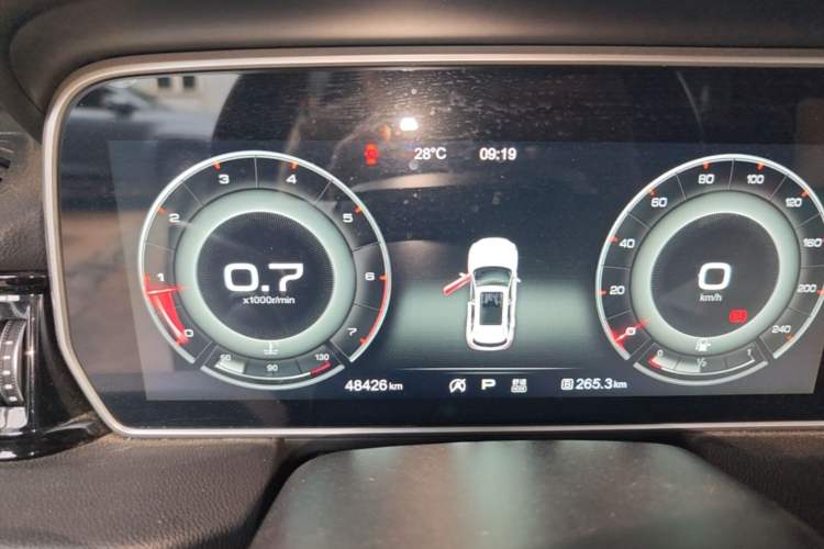 Used Hongqi HS5 2019 2.0T Smart Connect Flagship Edition Instrument Cluster