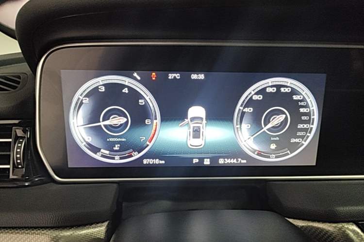 Used Hongqi HS5 2019 2.0T Smart Connect Flagship Edition Instrument Cluster
