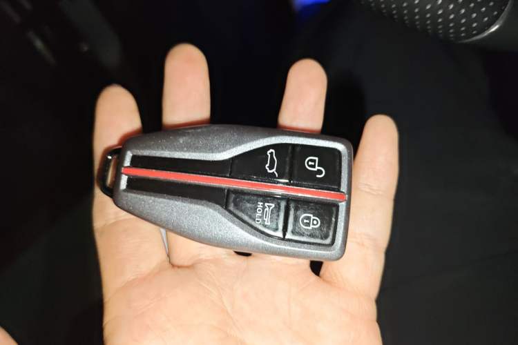 Used Hongqi HS5 2019 2.0T Smart Connect Flagship Edition Interior 1