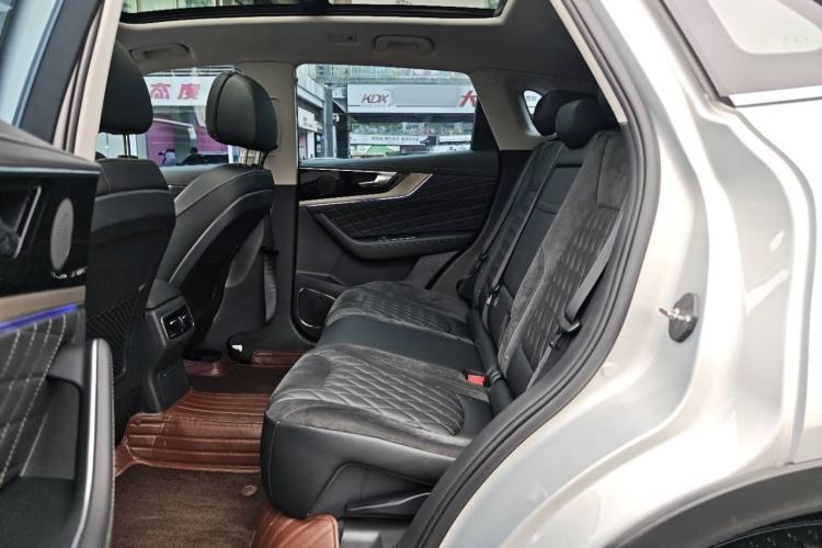 Used Hongqi HS5 2019 2.0T Smart Connect Flagship Edition Interior 3