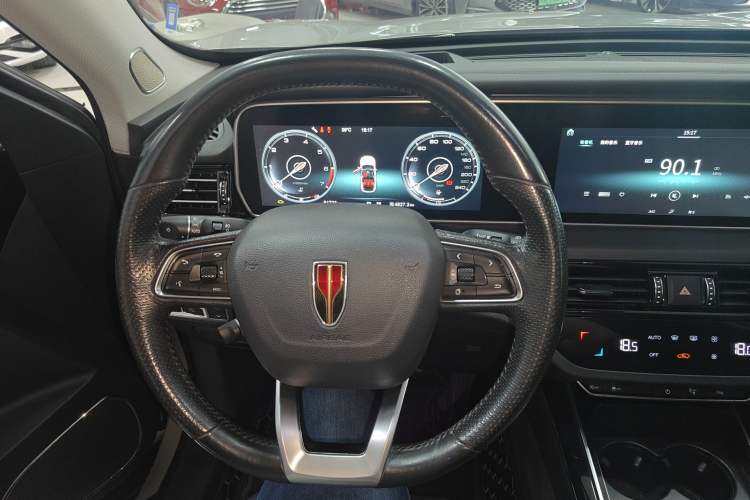 Used Hongqi HS5 2019 2.0T Smart Connect Flagship All-Wheel-Drive Version Interior 4