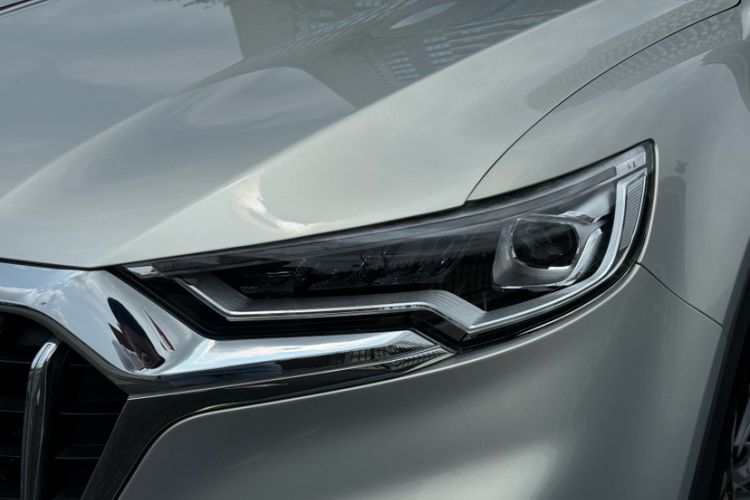 Used Hongqi HS5 2019 2.0T Smart Connect Flagship All-Wheel-Drive Version Left Front Headlight