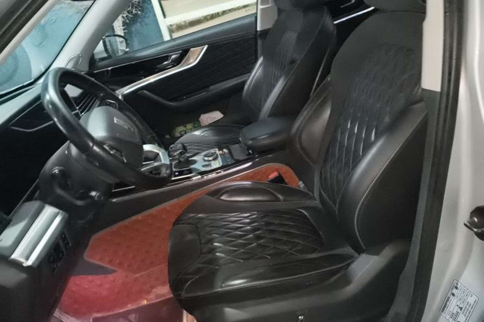 Used Hongqi HS5 2019 2.0T Smart Connect Flagship All-Wheel-Drive Version Left Front Seat