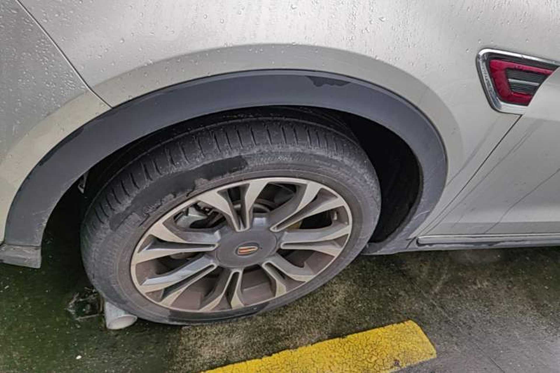 Used Hongqi HS5 2019 2.0T Smart Connect Flagship All-Wheel-Drive Version Left Front Wheel Hub