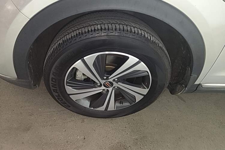 Used Hongqi HS5 2019 2.0T Smart Connect Flagship Edition Left Front Wheel Hub