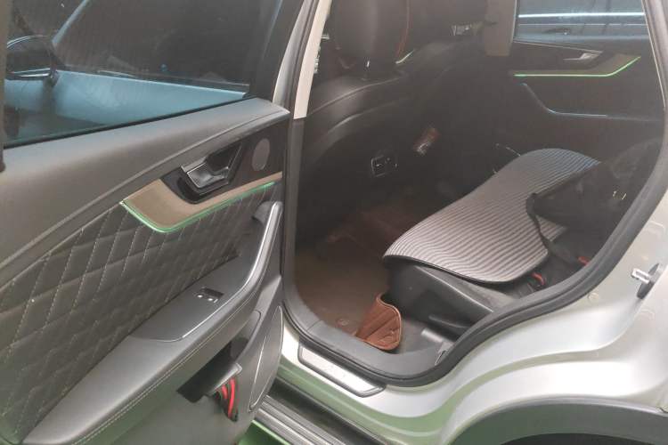 Used Hongqi HS5 2019 2.0T Smart Connect Flagship Edition Left Rear Seat