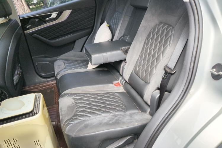 Used Hongqi HS5 2019 2.0T Smart Connect Flagship Edition Left Rear Seat