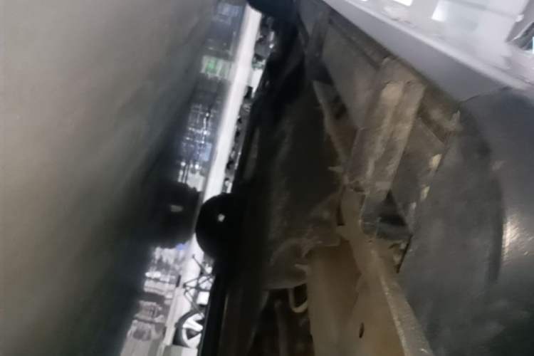 Used Hongqi HS5 2019 2.0T Smart Connect Flagship Edition Left Side Sill