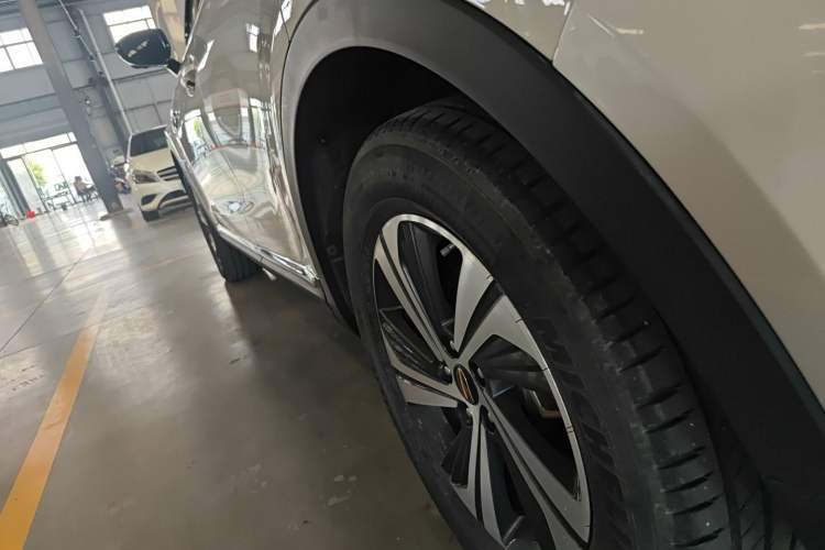 Used Hongqi HS5 2019 2.0T Smart Connect Flagship Edition Left Side Sill