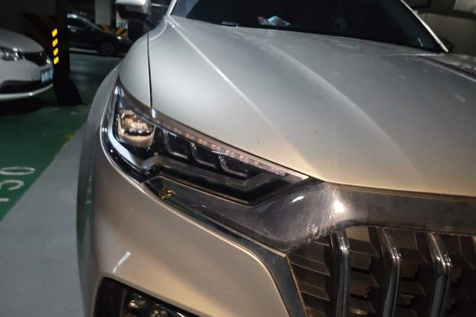 Used Hongqi HS5 2019 2.0T Smart Connect Flagship Edition Right Front Headlight